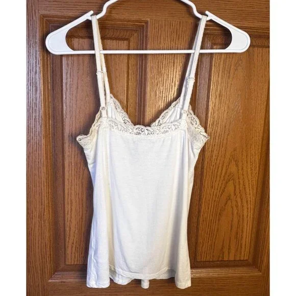 Guess Jeans Lace-Trimmed Ivory Camisole Top Vintage, Y2K, 90'S - Picture 10 of 10